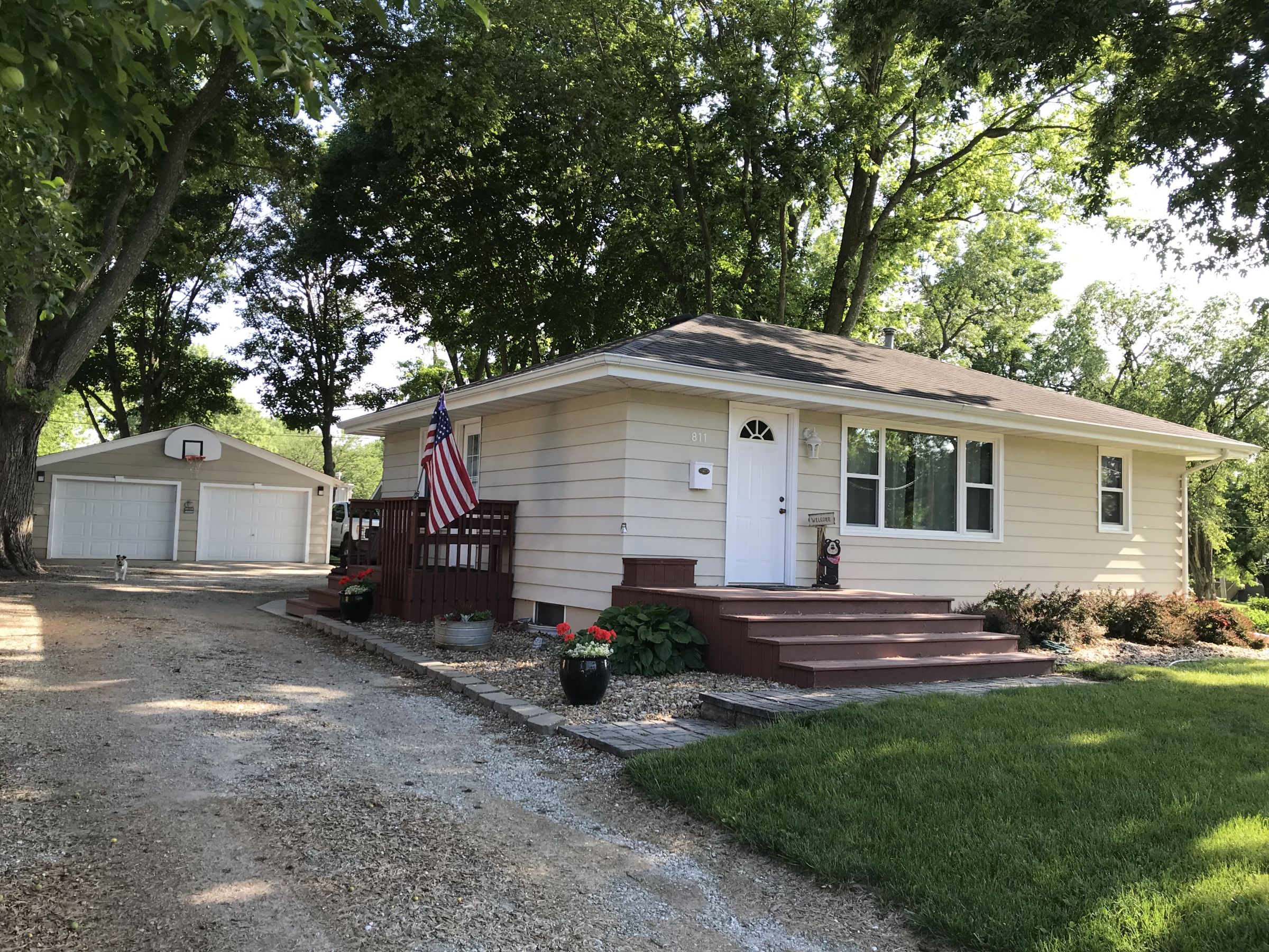 14564-811-w-1st-ave-indianola-50125-1-2019-06-21-002715.JPG