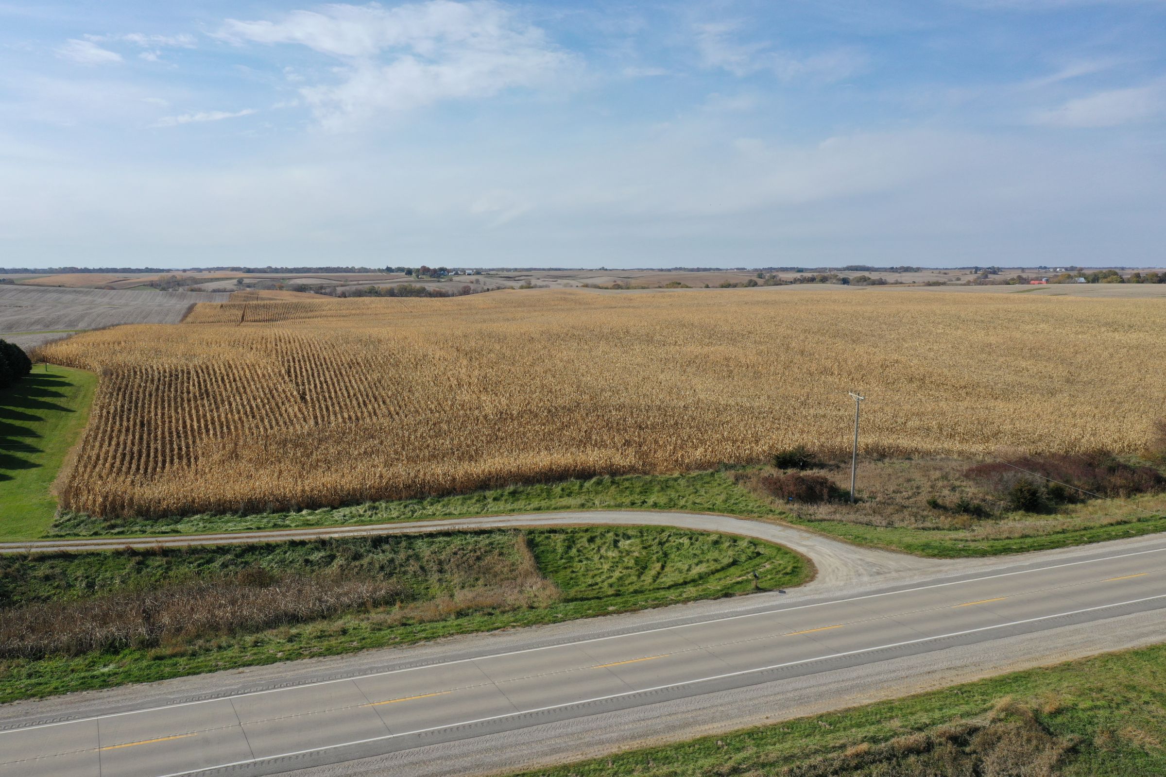 14747-iowa-highway-14-newton-50208-5-2019-10-28-212659.JPG