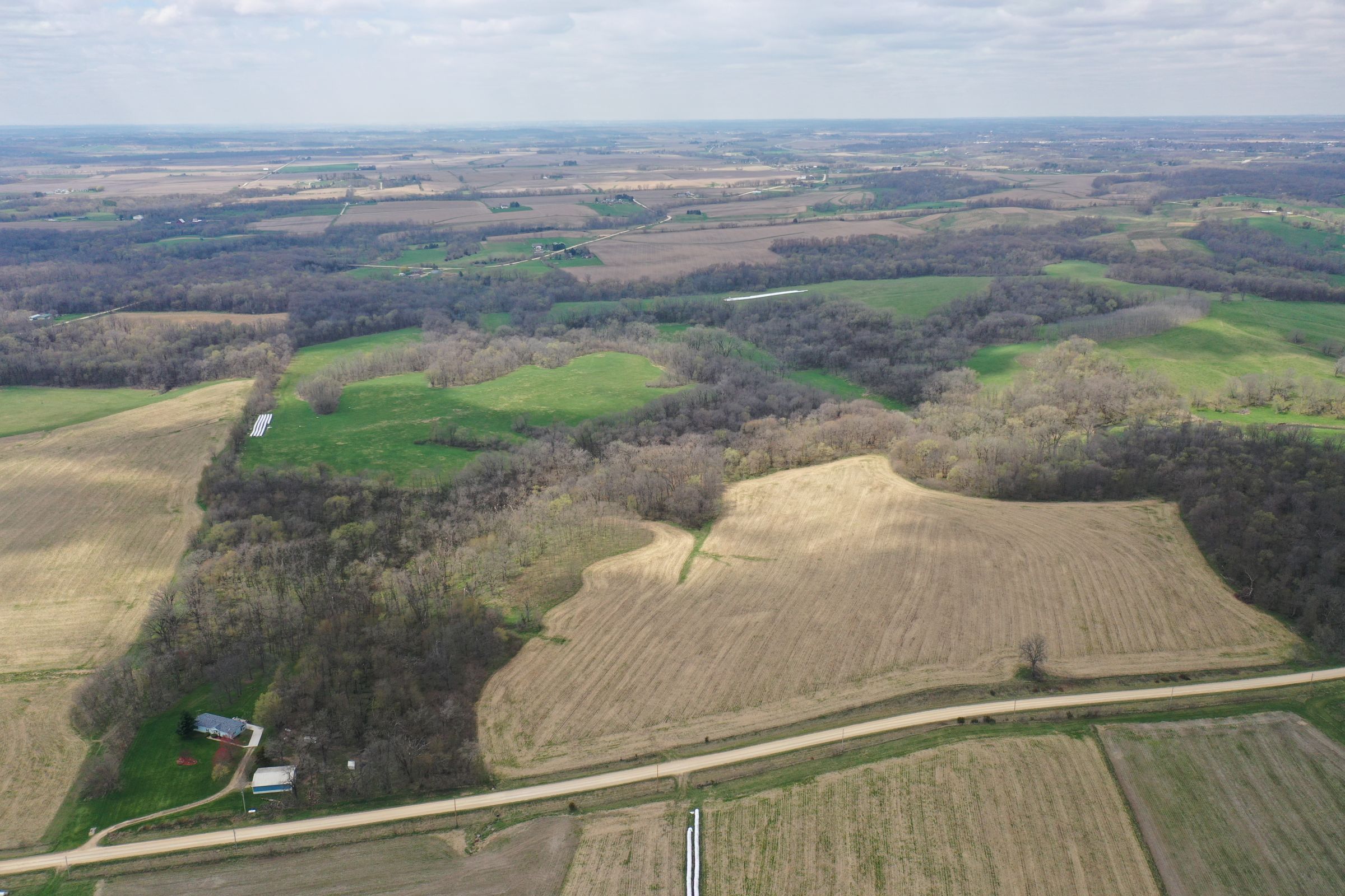 land-cedar-county-iowa-267-acres-listing-number-15472-0-2021-04-19-185923.JPG