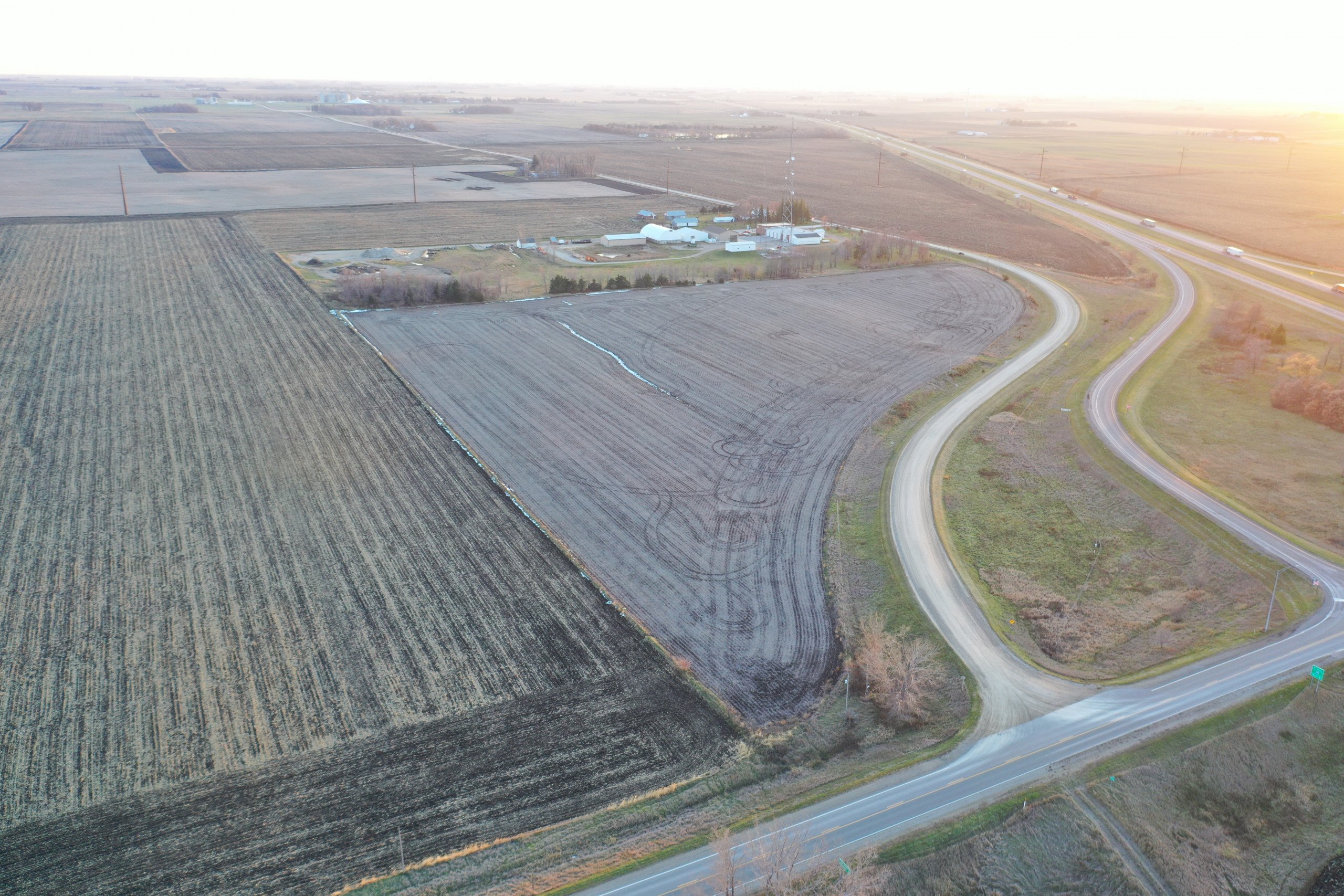 Listing 15903 Peoples Company