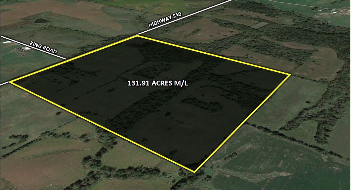 auctions-land-wayne-county-iowa-132-acres-listing-number-16049-Google Close 2 with lines-0.jpg