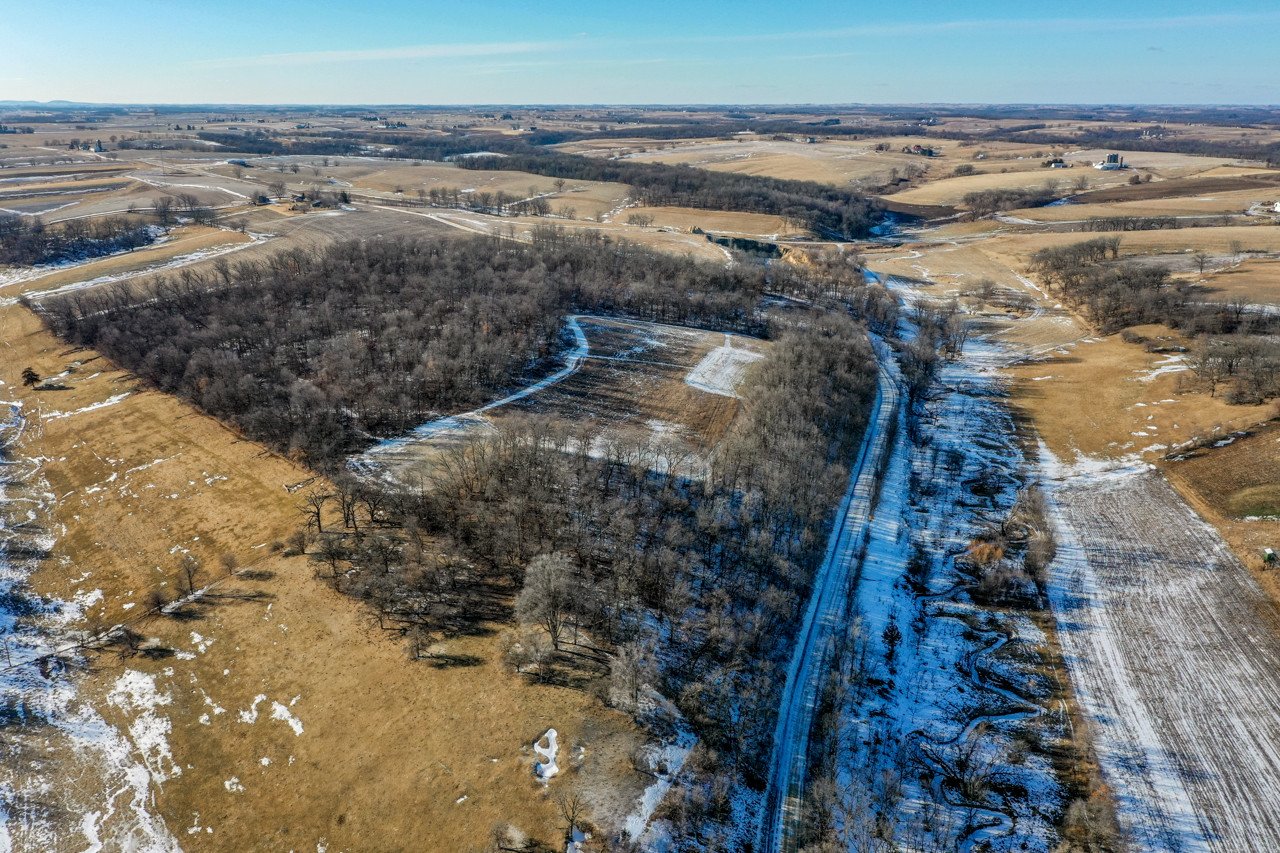land-lafayette-county-wisconsin-46-acres-listing-number-16050-DJI_0571-0.jpg
