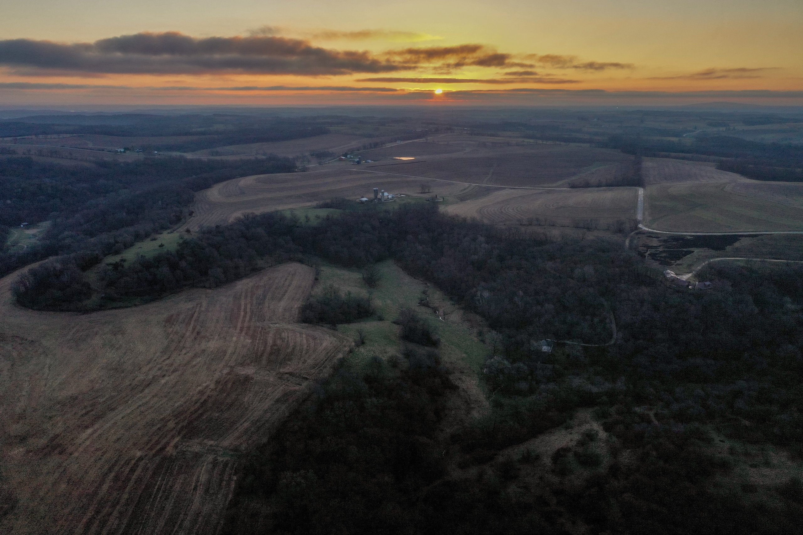 land-iowa-county-wisconsin-225-acres-listing-number-16151-DJI_0899-0.jpg