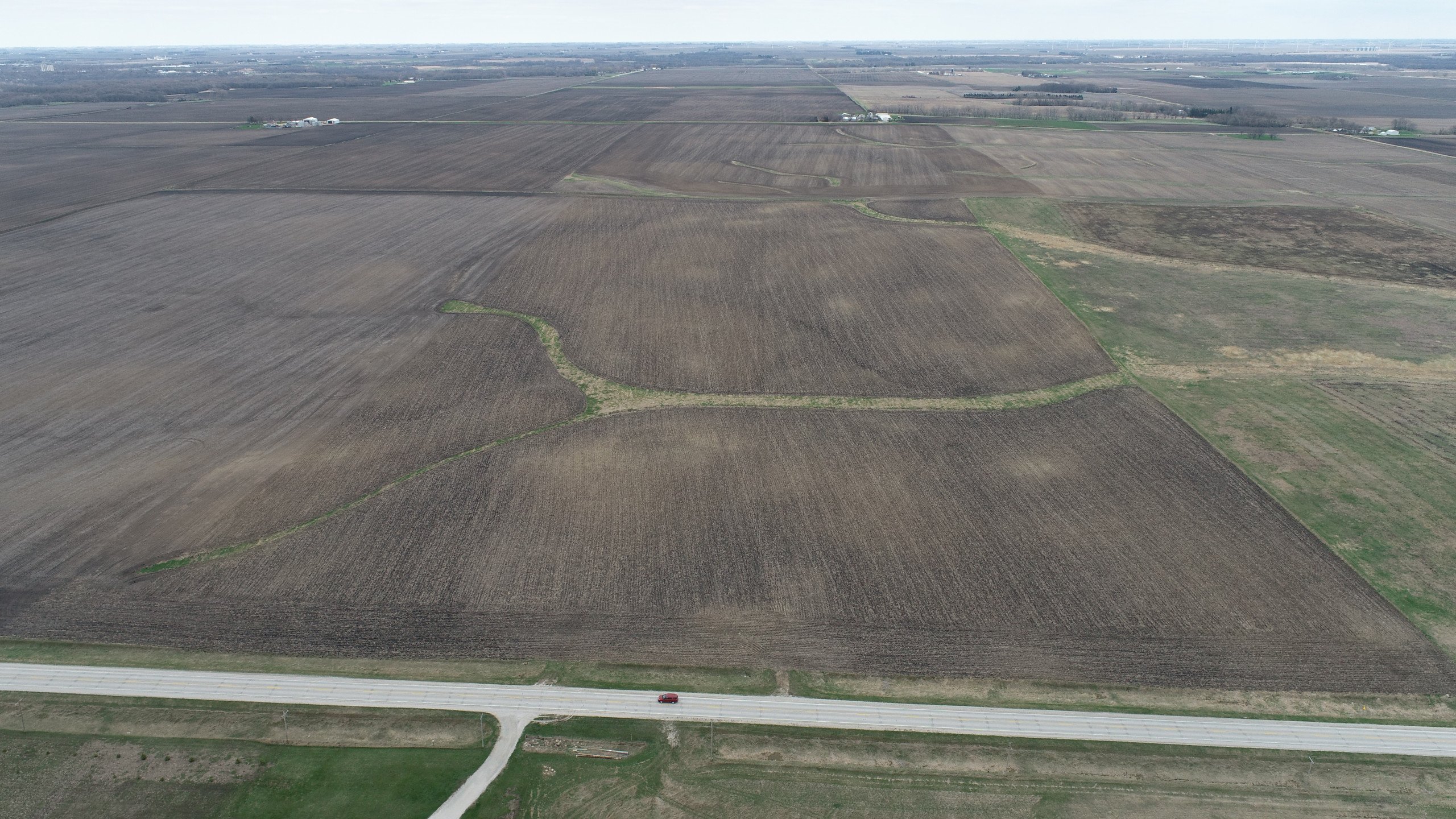 auctions-land-kossuth-county-iowa-241-acres-listing-number-16236-DJI_0281-2.jpg