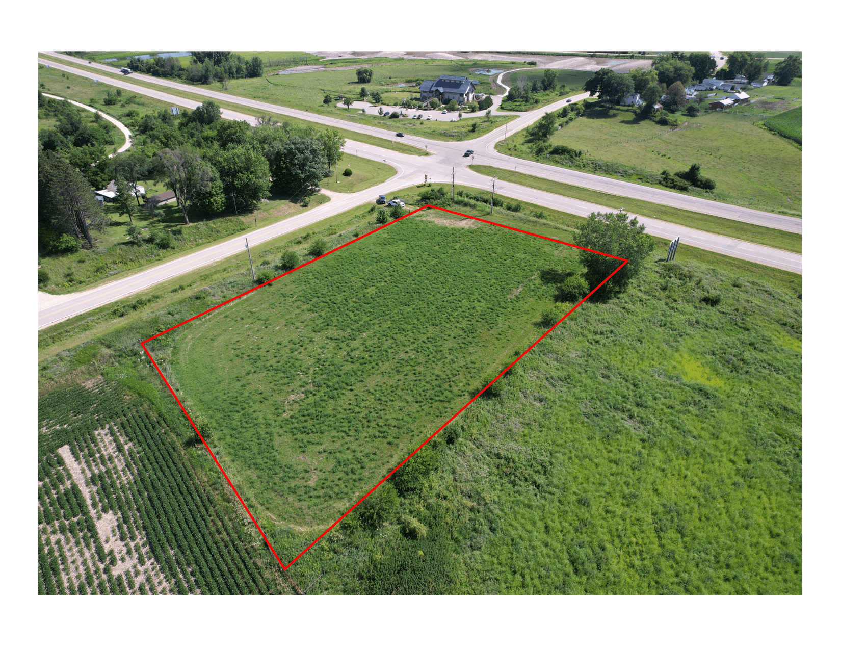 residential-land-dubuque-county-iowa-0-acres-listing-number-16298-Outlined photo 2-0.png
