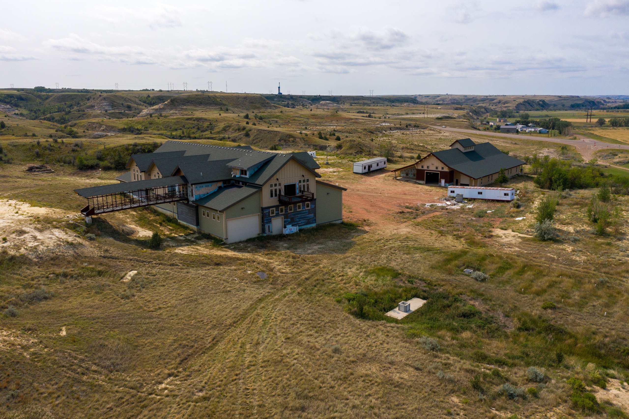 development-land-mckenzie-county-north-dakota-270-acres-listing-number-16633-DJI_0863-3.jpg