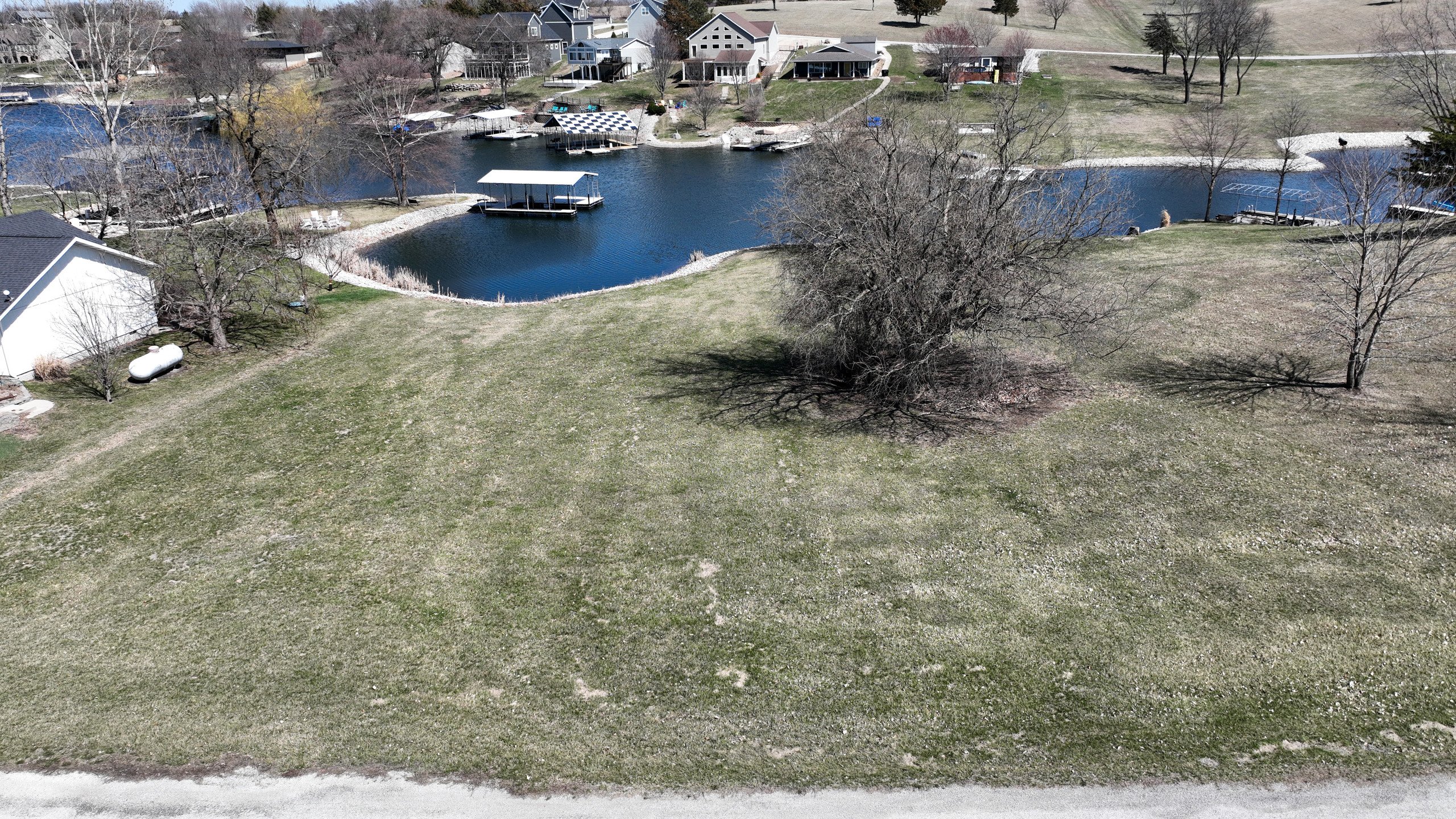 5-lot-854-old-hickory-estates-subdivision-ellston-50074-DJI_0500-3.jpg