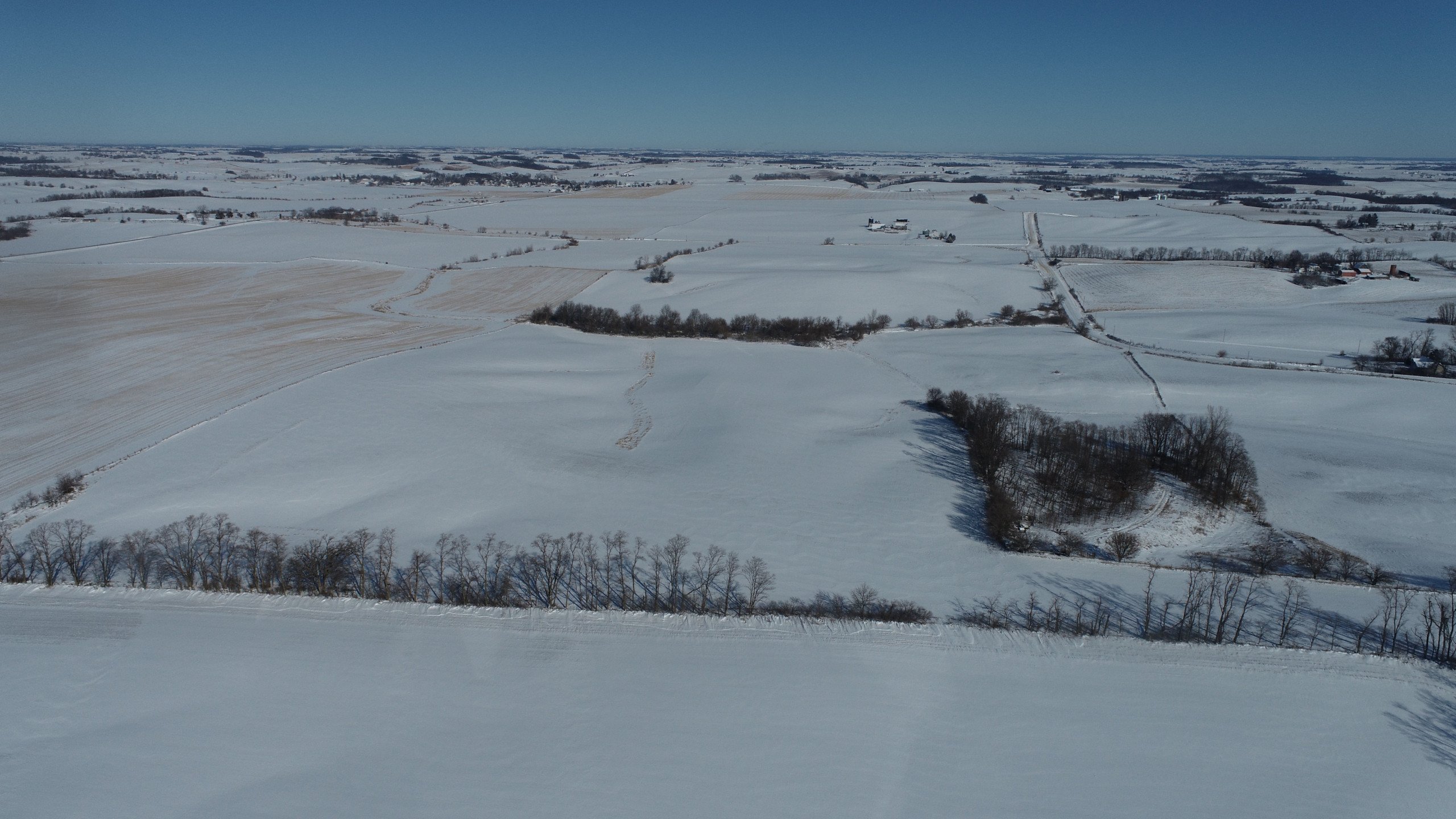 auctions-land-clinton-county-iowa-150-acres-listing-number-16711-DJI_0562-2.jpg