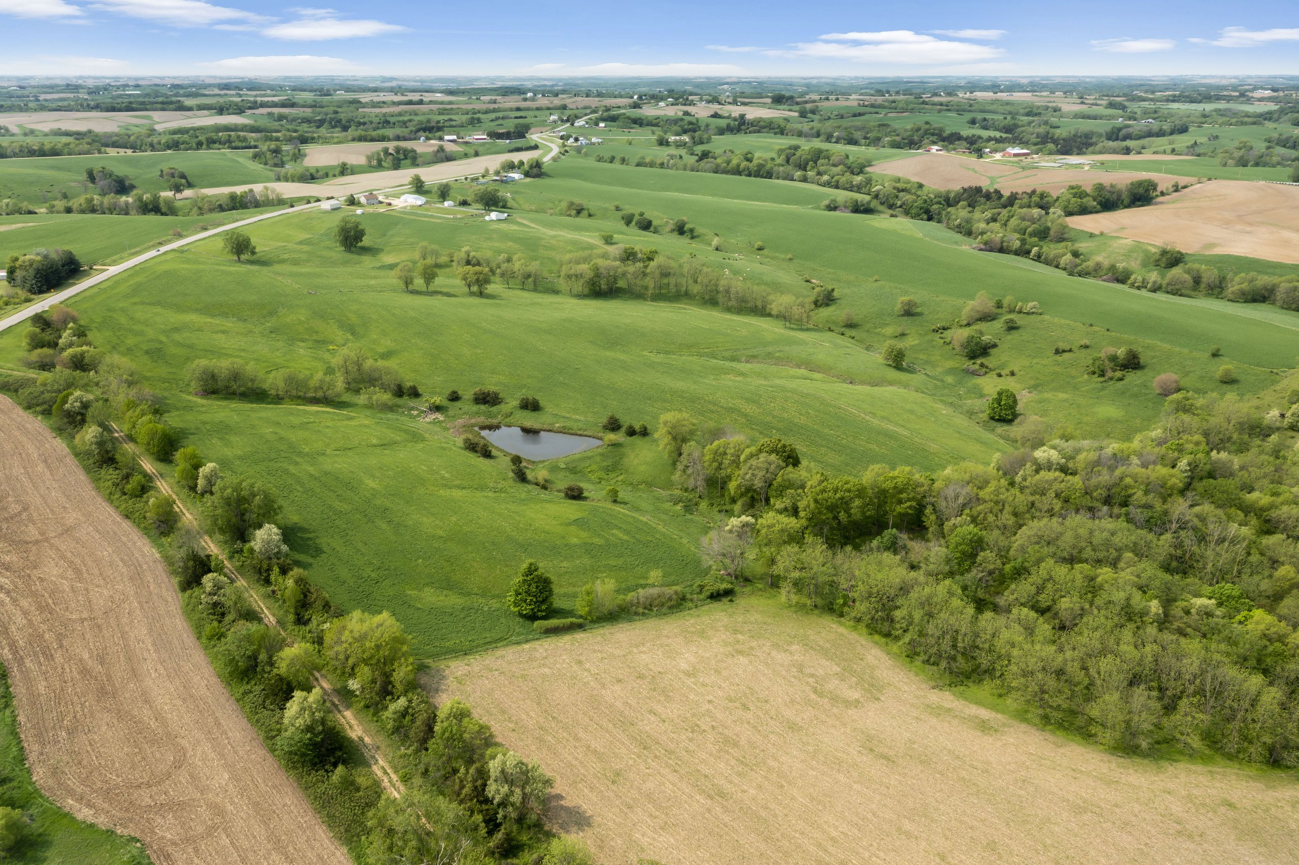 residential-land-jackson-county-iowa-65-acres-listing-number-16844-49-506 12890 150th St Drone-4.jpg