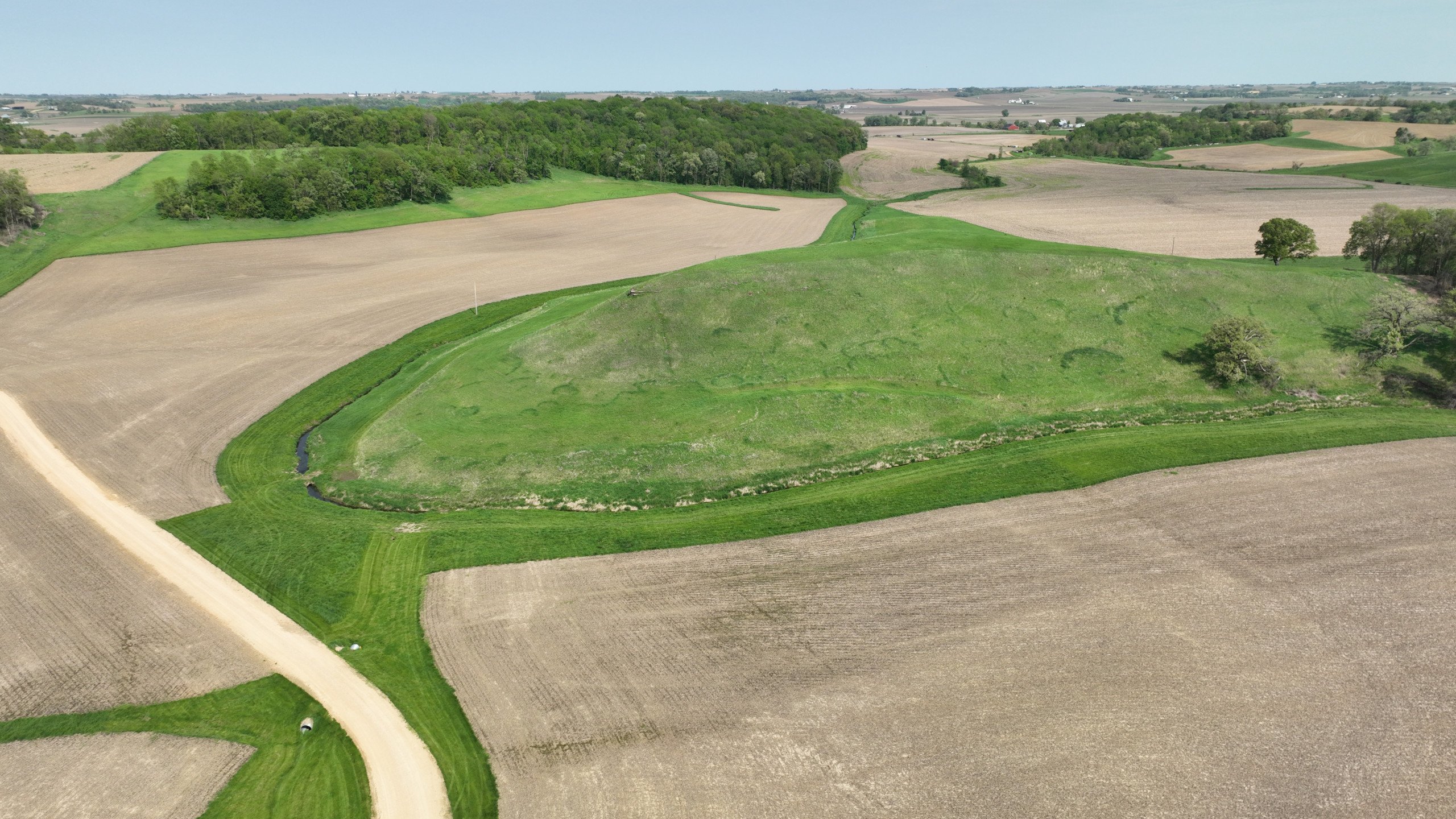 Clinton County, Iowa Farm For Sale