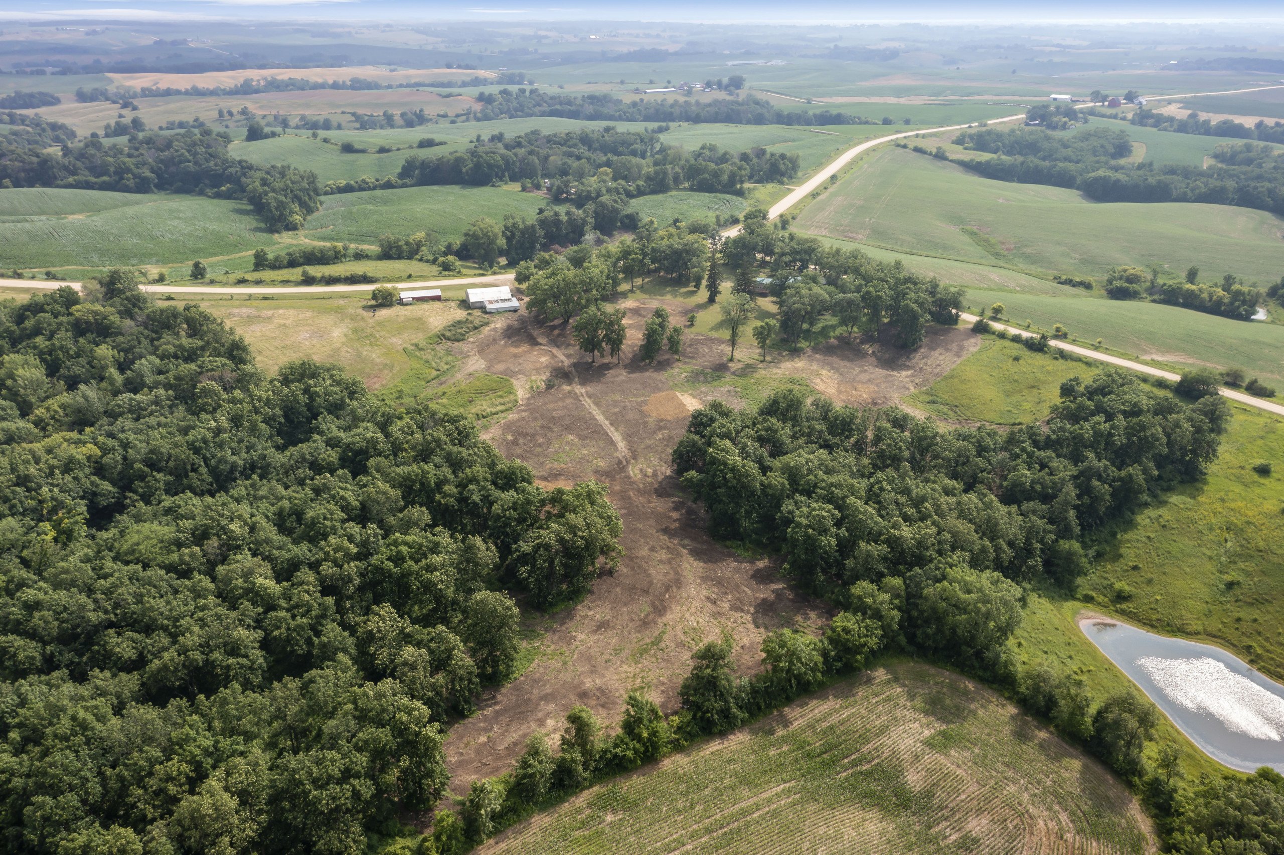 residential-land-jones-county-iowa-0-acres-listing-number-16954-46-504 1409 Co Rd E29 Drone-5.jpg