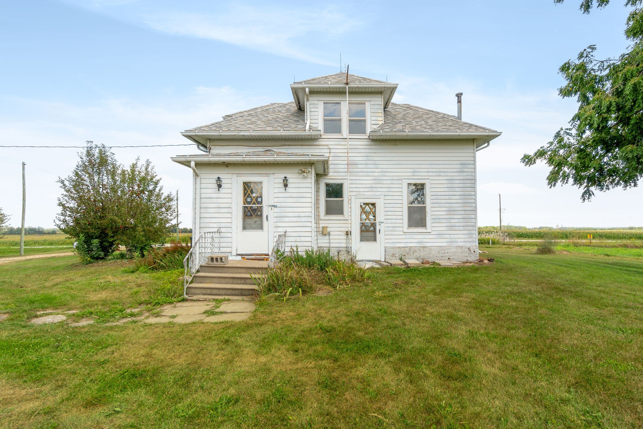 residential-auctions-land-fayette-county-iowa-80-acres-listing-number-17024-2-web-or-mls-7109 T Ave_Edits (2 of 32)-0.jpg