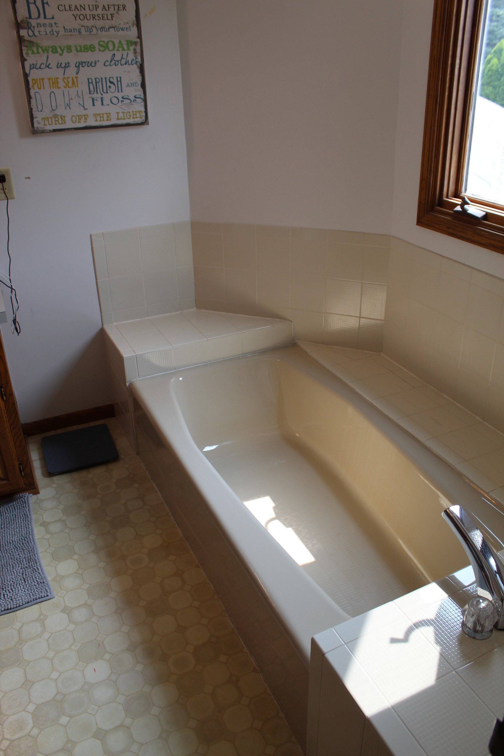 1-16650-bass-lake-road-maple-grove-55311-Master Bath (tub)-8.jpg