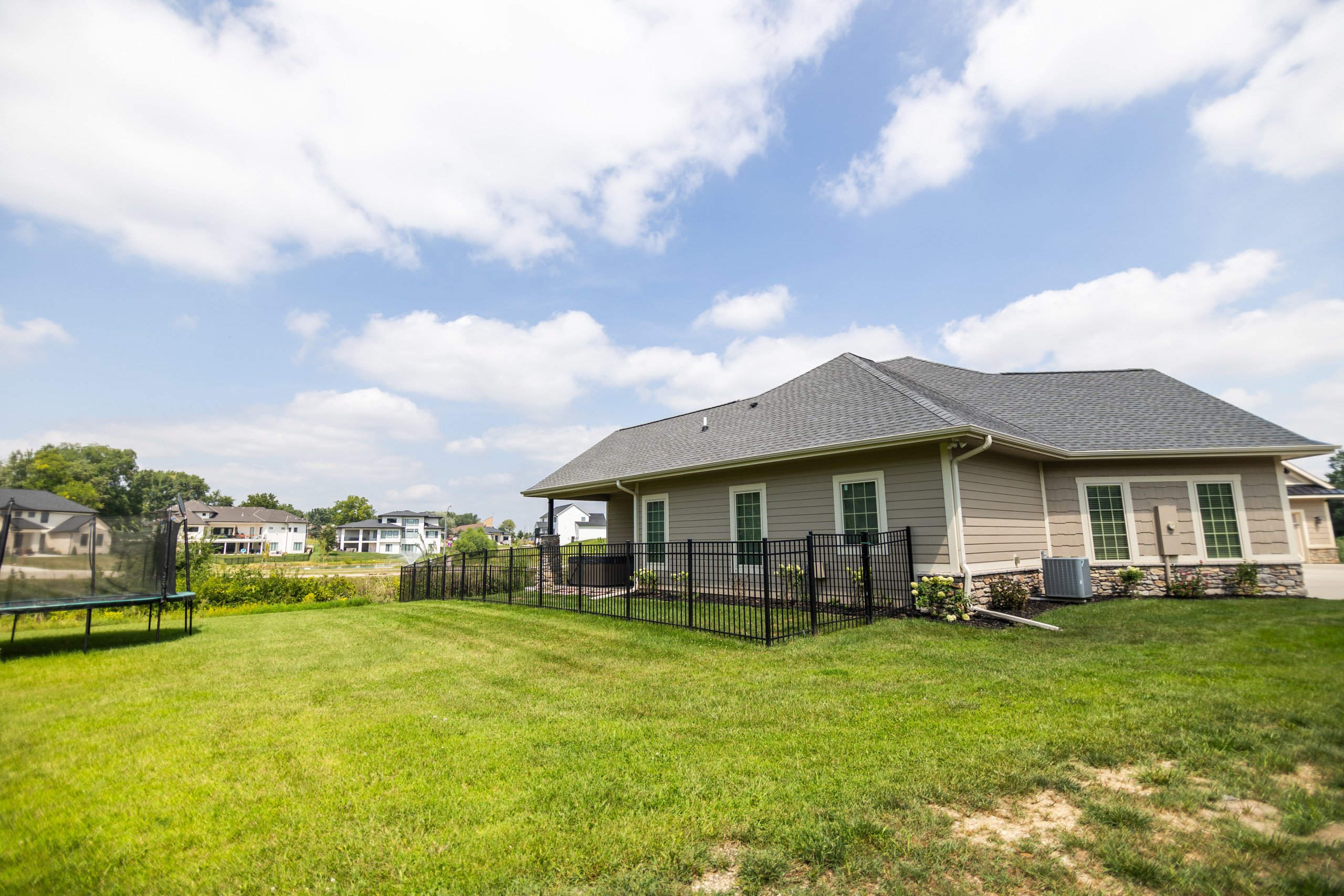 residential-dallas-county-iowa-2-acres-listing-number-17069-38-5.jpg