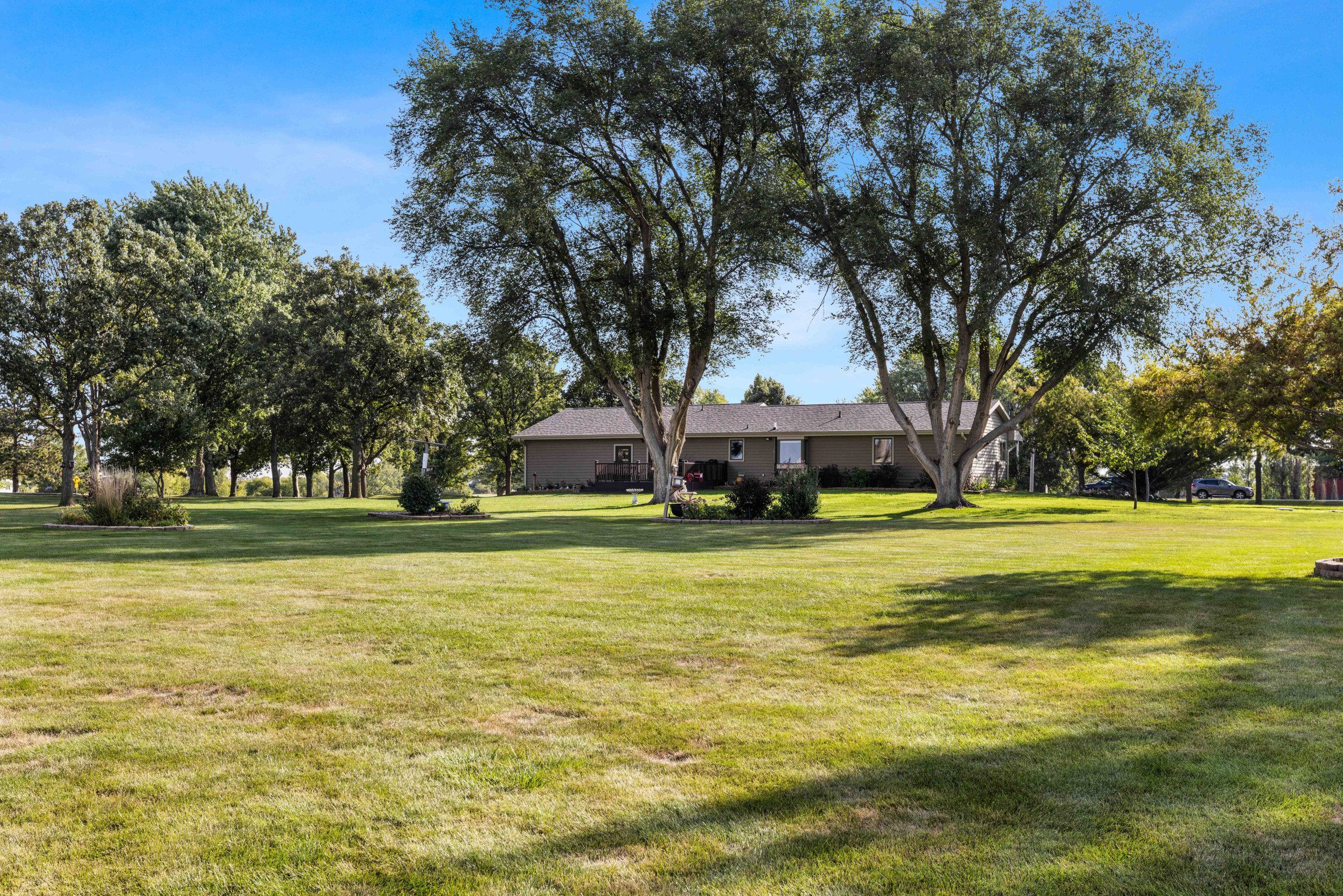 residential-warren-county-iowa-3-acres-listing-number-17130-CW8A9869-0.jpg